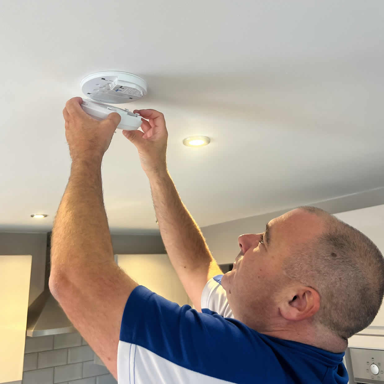Professional smoke and heat alarm installation in Corby